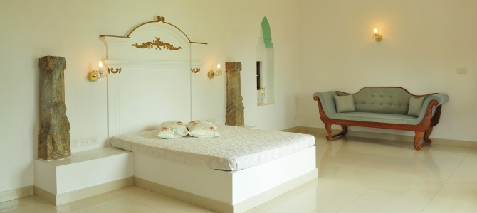 01 Room