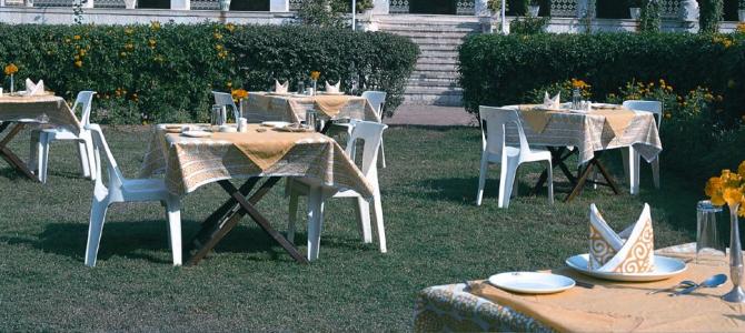 alfresco dining